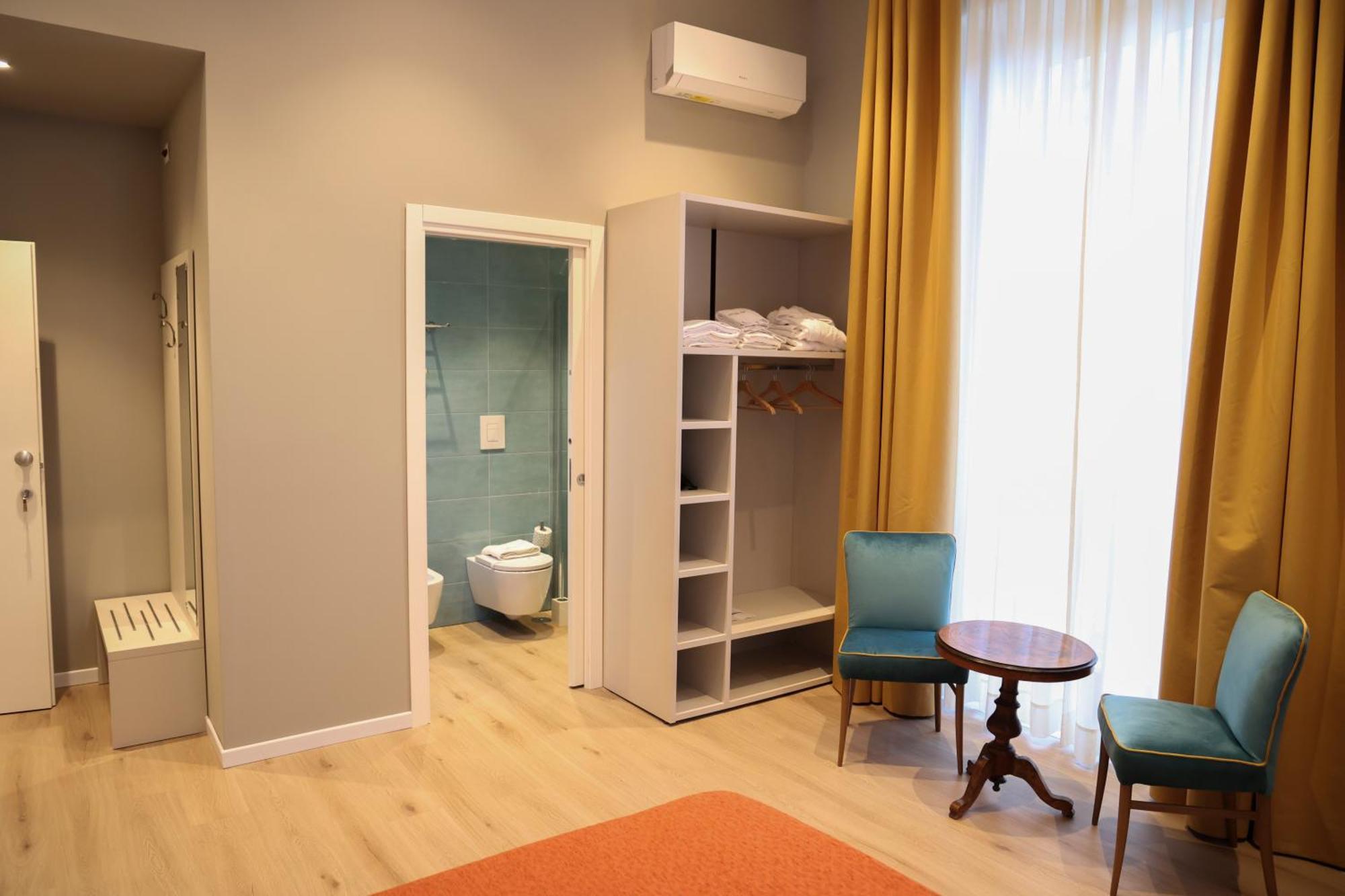 109 Luxury * Naples