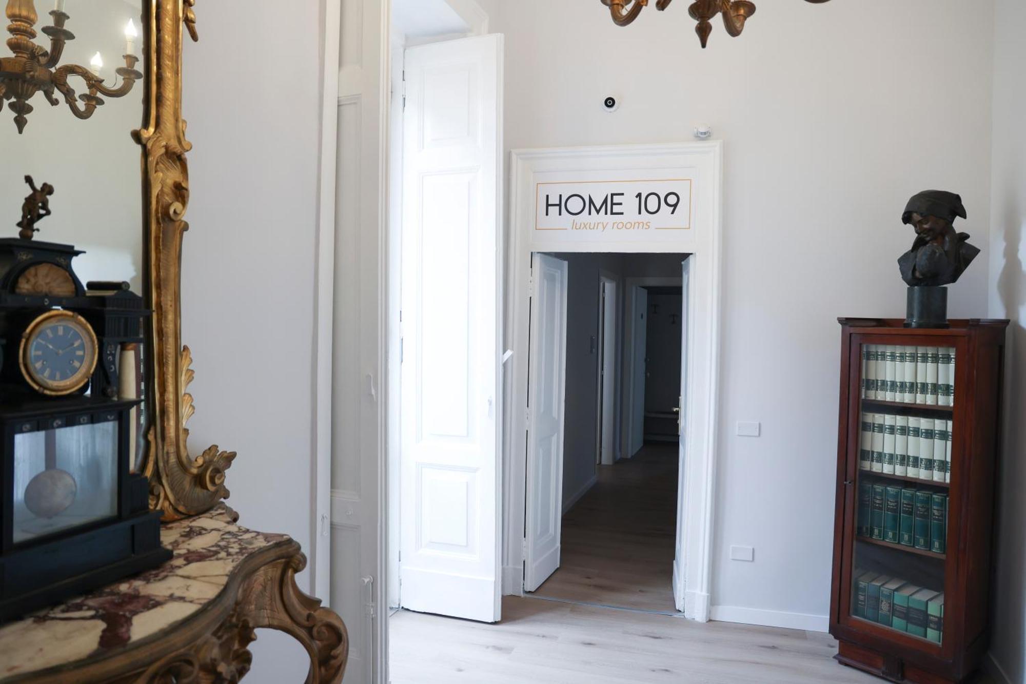 109 Luxury Guest house Naples